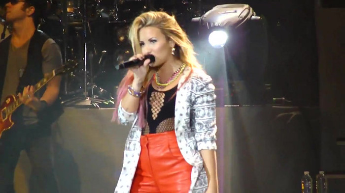 Entrance and All Night Long- Demi Lovato 09057 - Demilush - Entrance and All Night Long Demi Lovato Part o19