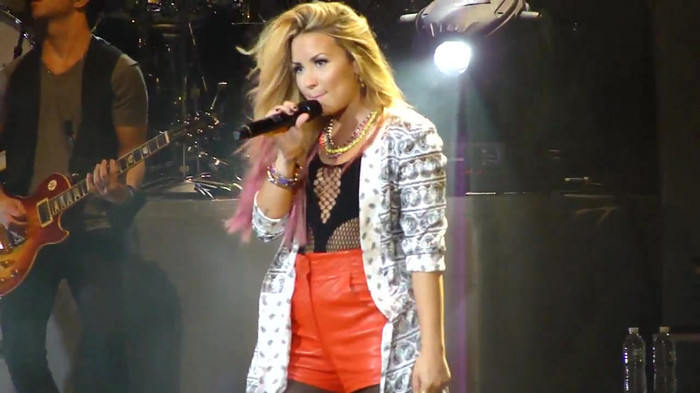 Entrance and All Night Long- Demi Lovato 09079 - Demilush - Entrance and All Night Long Demi Lovato Part o19