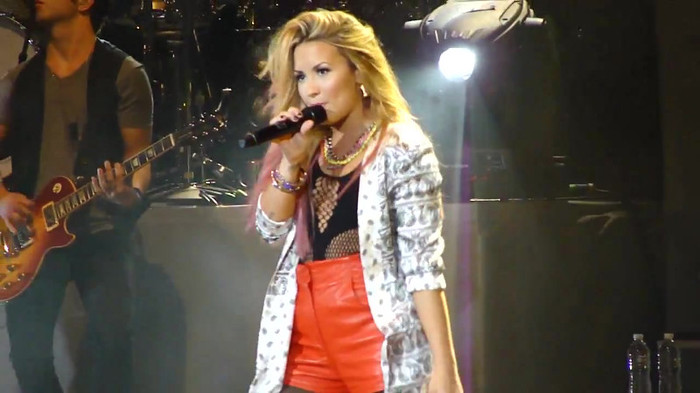 Entrance and All Night Long- Demi Lovato 09083 - Demilush - Entrance and All Night Long Demi Lovato Part o19