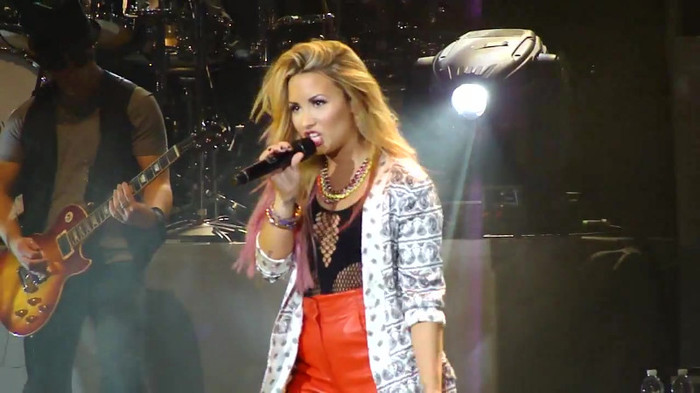 Entrance and All Night Long- Demi Lovato 09112