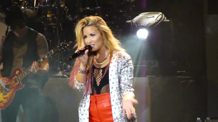 Entrance and All Night Long- Demi Lovato 09120 - Demilush - Entrance and All Night Long Demi Lovato Part o19