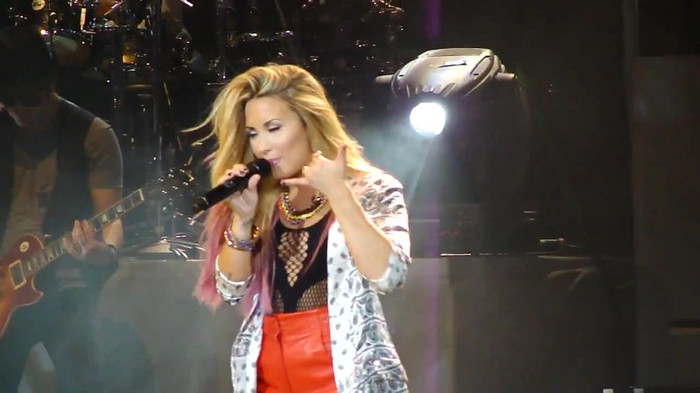 Entrance and All Night Long- Demi Lovato 09135