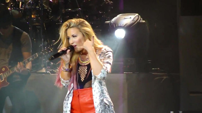 Entrance and All Night Long- Demi Lovato 09140