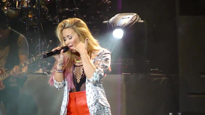 Entrance and All Night Long- Demi Lovato 09151