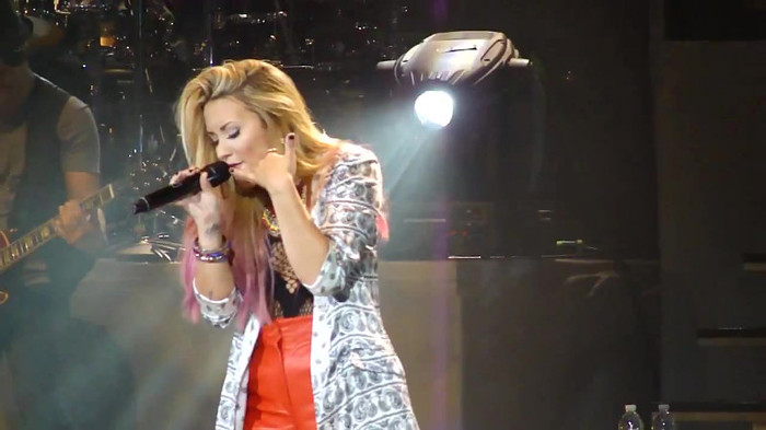 Entrance and All Night Long- Demi Lovato 09166