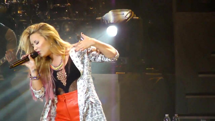 Entrance and All Night Long- Demi Lovato 09217