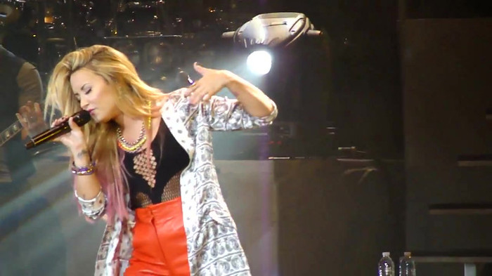 Entrance and All Night Long- Demi Lovato 09224
