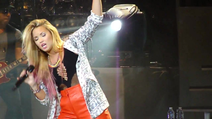 Entrance and All Night Long- Demi Lovato 09286