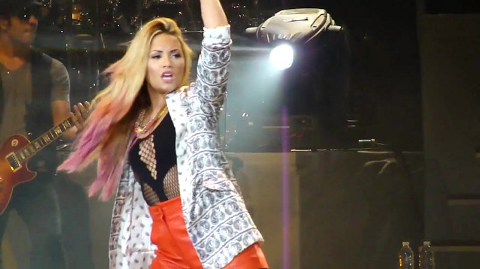 Entrance and All Night Long- Demi Lovato 09313