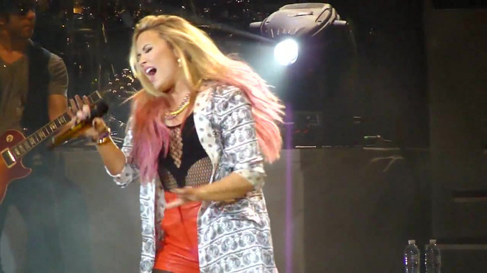 Entrance and All Night Long- Demi Lovato 09342