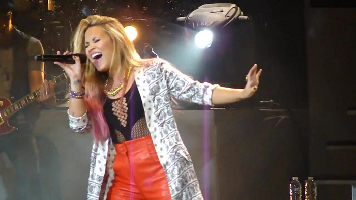 Entrance and All Night Long- Demi Lovato 09366