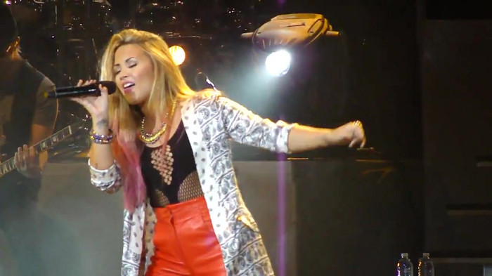 Entrance and All Night Long- Demi Lovato 09394 - Demilush - Entrance and All Night Long Demi Lovato Part o19