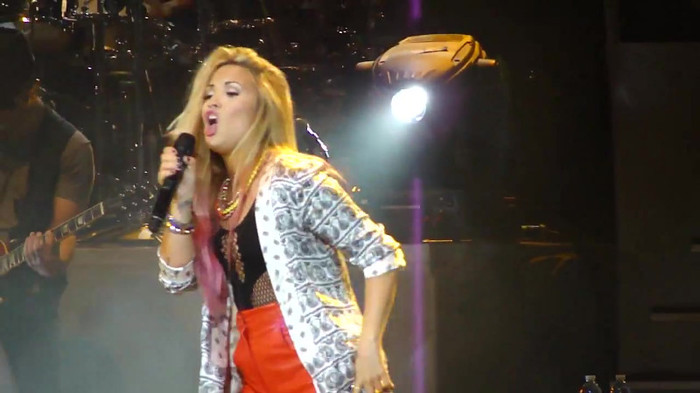 Entrance and All Night Long- Demi Lovato 09407 - Demilush - Entrance and All Night Long Demi Lovato Part o19