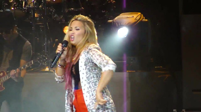 Entrance and All Night Long- Demi Lovato 09413