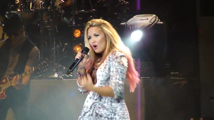 Entrance and All Night Long- Demi Lovato 09433 - Demilush - Entrance and All Night Long Demi Lovato Part o19