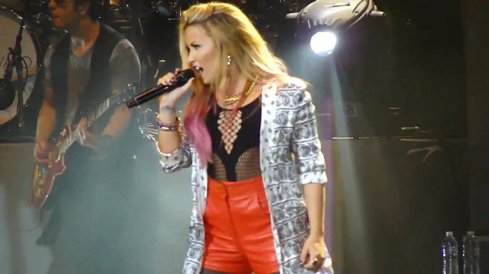 Entrance and All Night Long- Demi Lovato 09517