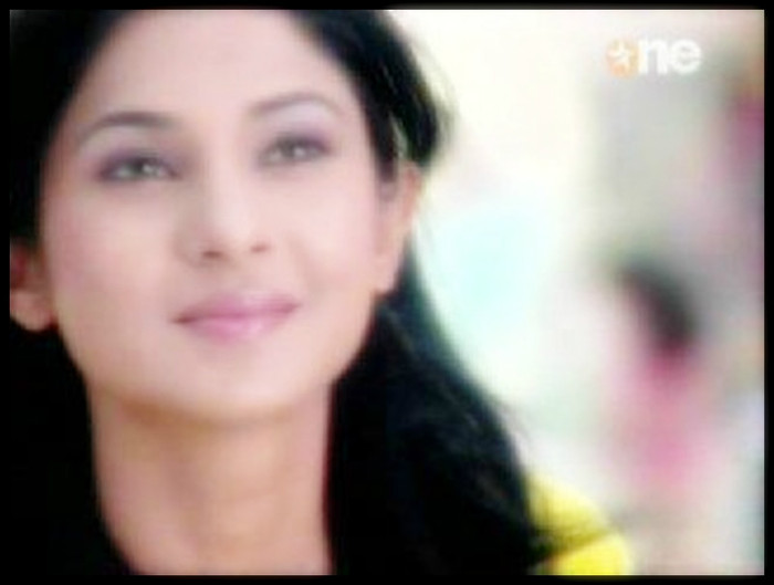  - x-Jennifer Winget 4-x