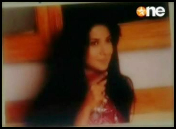  - x-Jennifer Winget 4-x