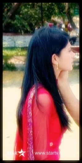  - x-Jennifer Winget 4-x