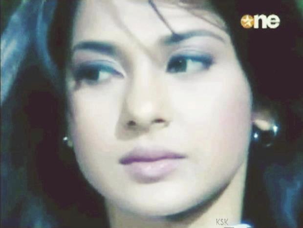 532150_262678327166108_1243138948_n - Jenny 4