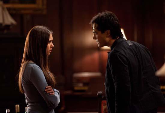 raspundemi am crezut ca te desparti de el - The vampire diaries banda