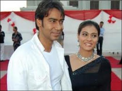  - Kajol si Ajay Devgan