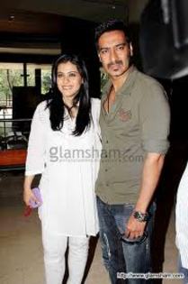  - Kajol si Ajay Devgan