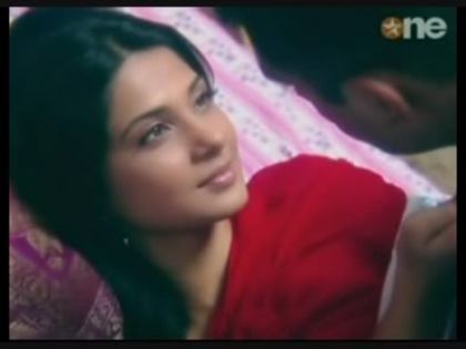 14Aug_5 - jennifer winget 9