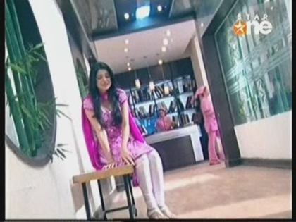 19Aug_34 - jennifer winget 9