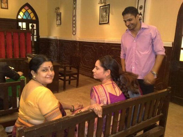 269661_179643392099911_142277532503164_526191_1634556_n - xxPavitra Rishta behind the scenesxx