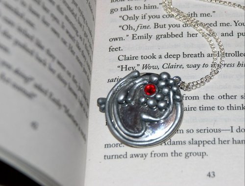 x. Simbolul vrajitoarelor