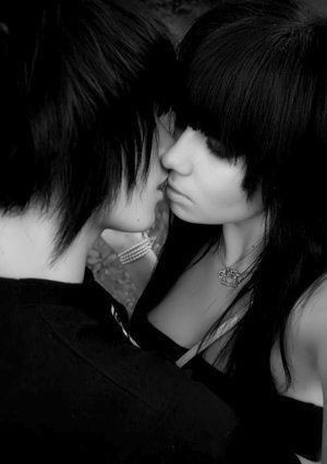 (00)Kissing you - Emo