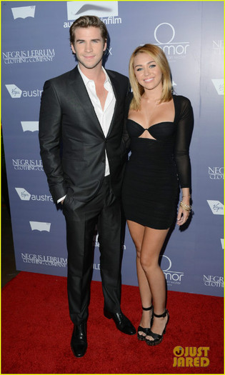 miley-cyrus-liam-hemsworth-australians-in-film-awards-01 - Miley Cyrus Australians in Film Awards with Liam Hemsworth