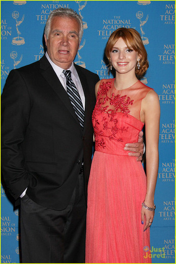 bella-thorne-creative-emmys-03 - Bella Thorne Daytime Creative Emmy Awards 2012