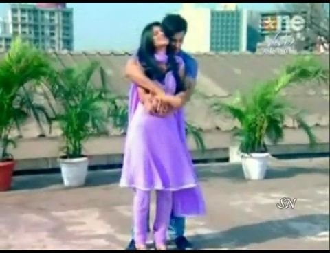 255645_215825758457178_2383818_n