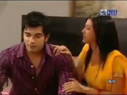 317077_297858616899139_570978401_n - Jenny 5