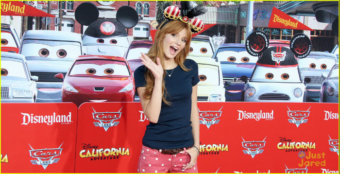 bella-thorne-fathers-day-interview-16 - Bella Thorne Opens Up About Fathers Day JJJ Exclusive Interview