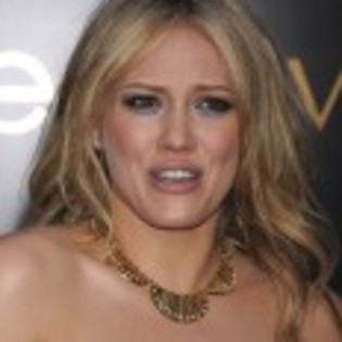 Hilary_Duff_1223914751_4