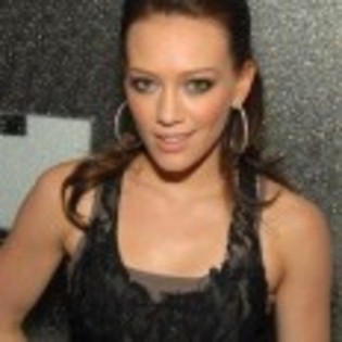 Hilary-Duff-1204827785