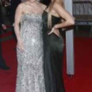 Hilary_Duff_1223915317_1