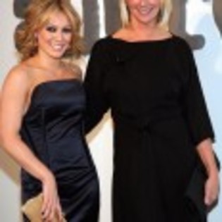Hilary_Duff_1223915460_4