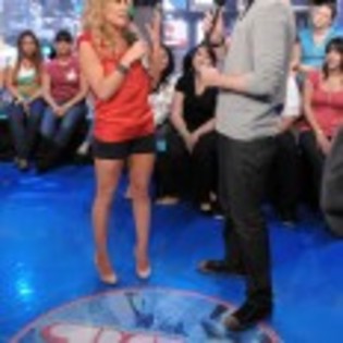 Hilary_Duff_1223915544_2