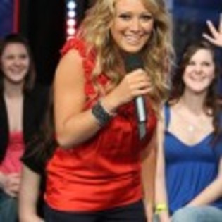 Hilary_Duff_1223915574_3