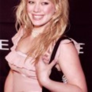 Hilary_Duff_1223916173_1