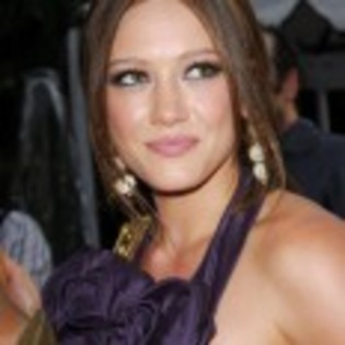 Hilary_Duff_1223917173_2 - hilary duff