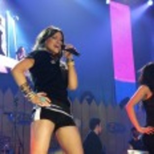 Hilary_Duff_1223917201_3 - hilary duff