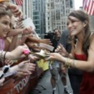 Hilary_Duff_1223917322_3 - hilary duff