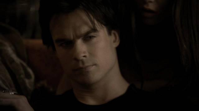 bine atunci Stefan a plecat plec si eu sus - The vampire diaries banda