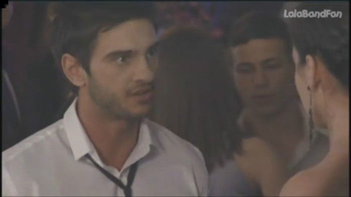 ScreenHunter_21 Jun. 28 17.01 - Alina si Dorian