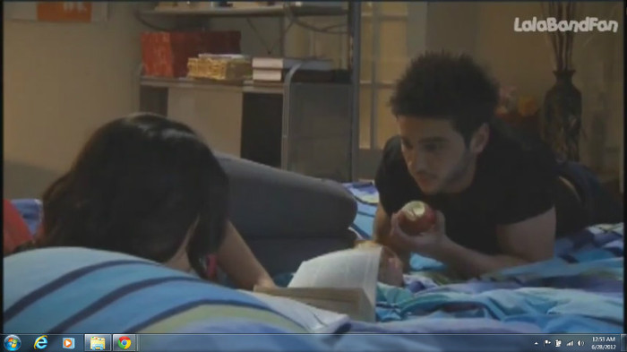 ScreenHunter_131 Jun. 28 00.53